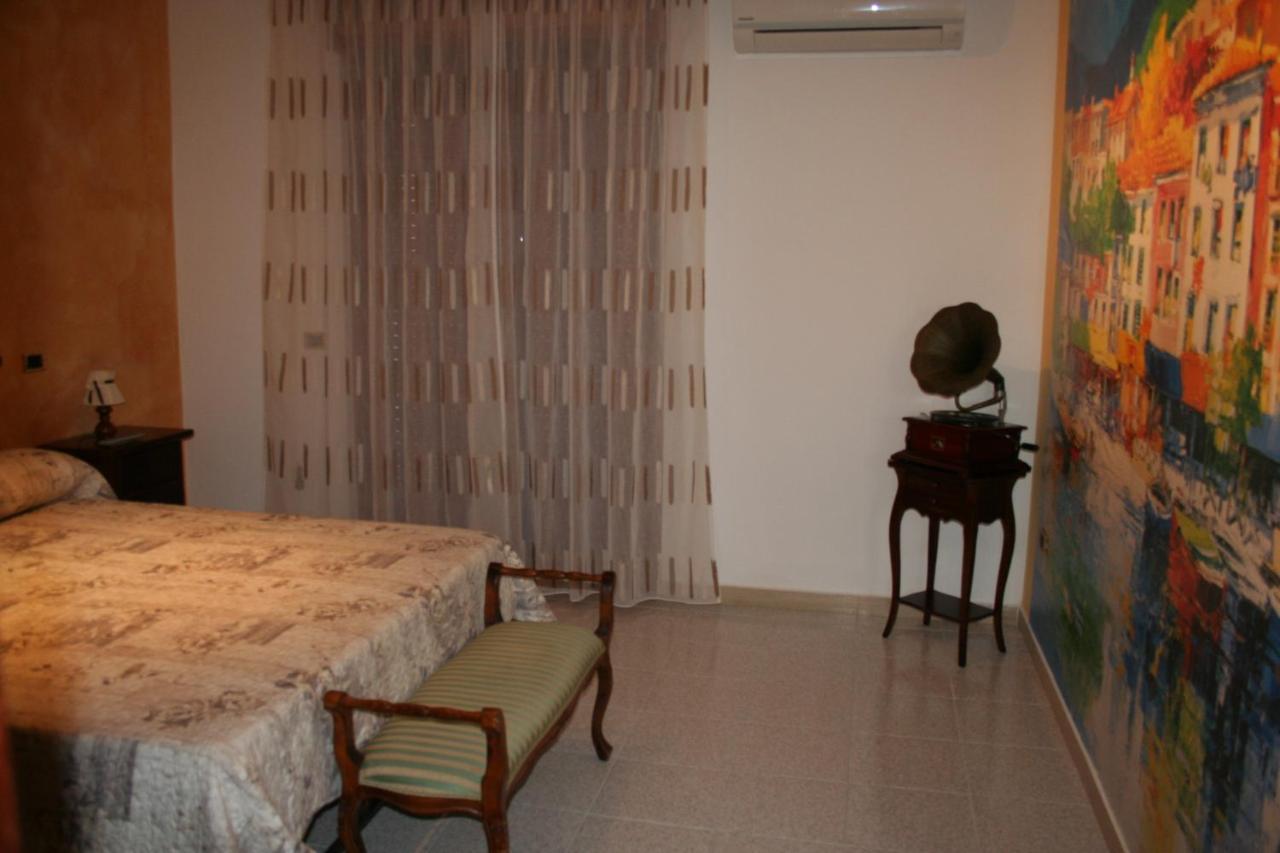 Costa D'Amalfi E Cilento Bed & Breakfast Pontecagnano Eksteriør bilde