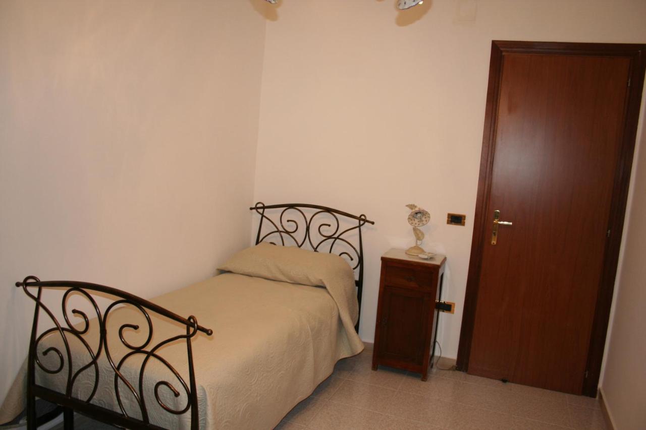 Costa D'Amalfi E Cilento Bed & Breakfast Pontecagnano Eksteriør bilde