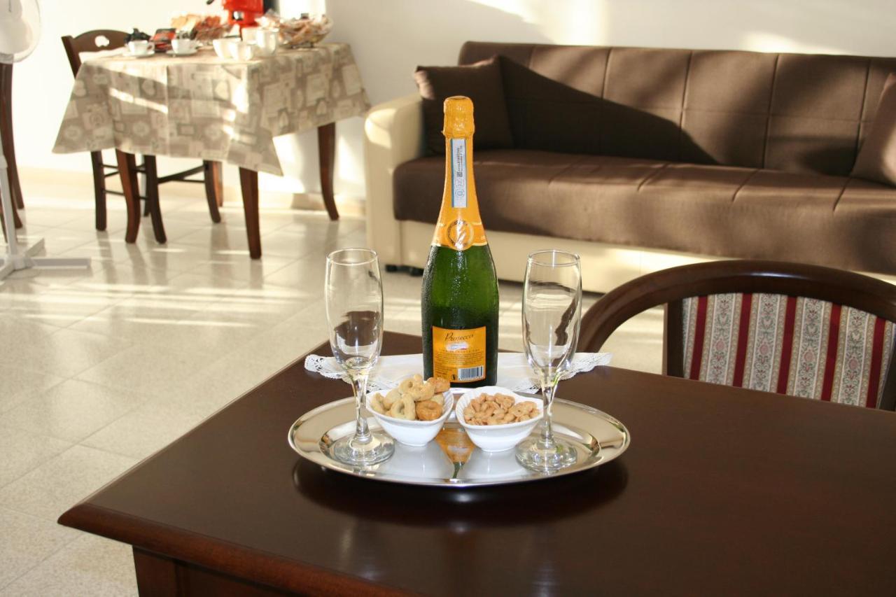 Costa D'Amalfi E Cilento Bed & Breakfast Pontecagnano Eksteriør bilde